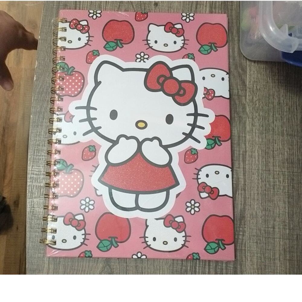 #7152 - 8.5x11" Hello Kitty Lined Spiral Bound Notebook